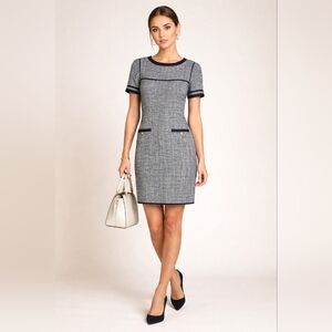 Magaschoni NY Tweed Sheath Dress Navy Lace Trim Size 6 Classic Chic Minimalist